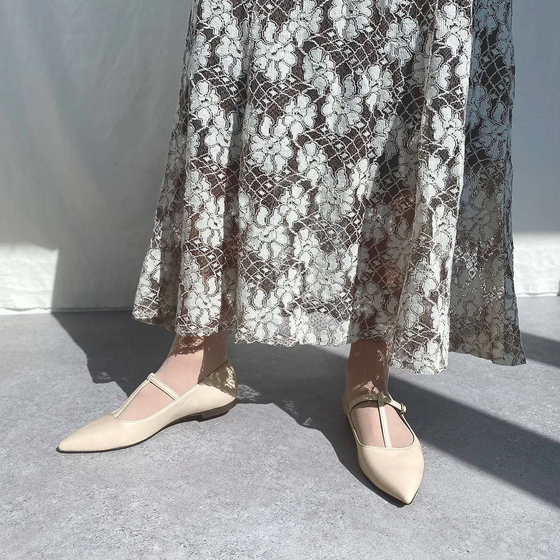 20%OFF: 2024SS: T-Strap Flat Shoes (4796) Ivory