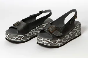 303 Pewter Medium