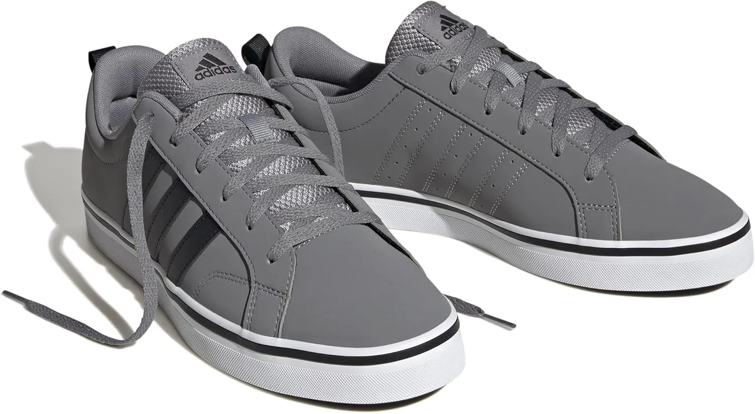 adidas Men's Sneaker
