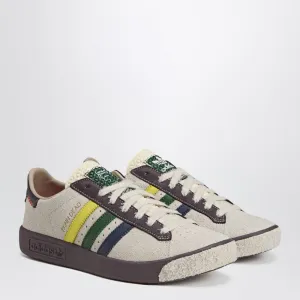 Adidas x Brain Dead Sneaker Forest Hills Cream