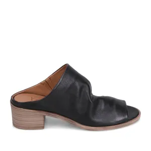 Bueno Women's Ocean in Black