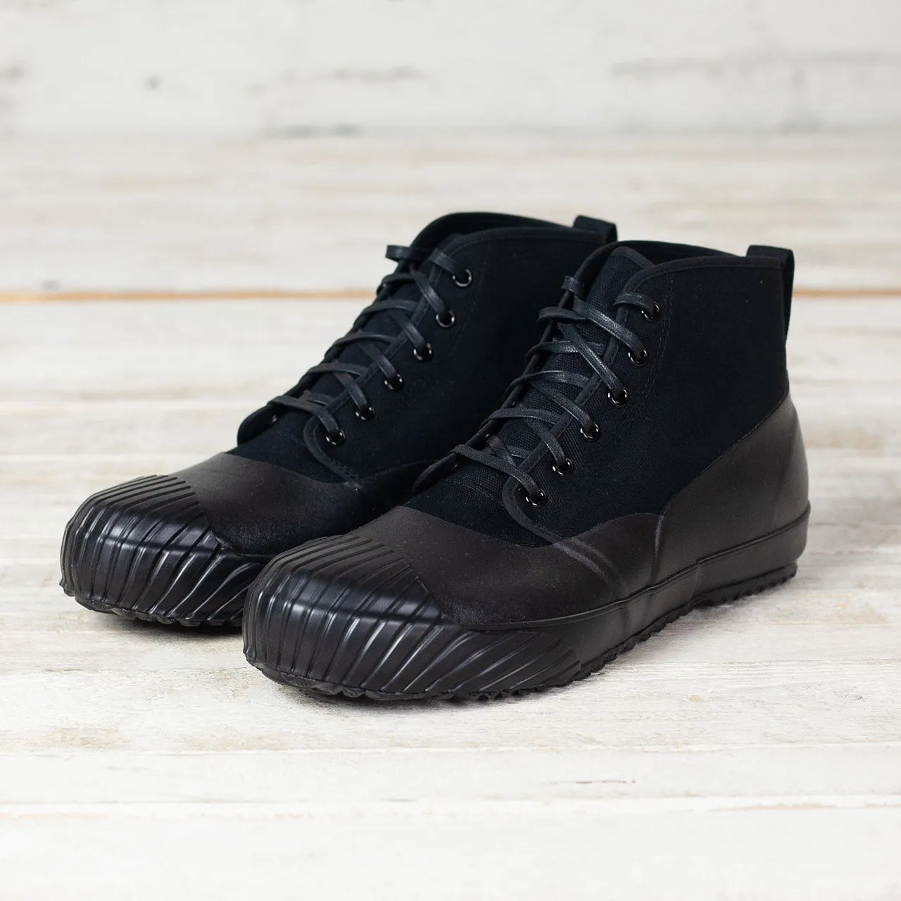 Canvas Sneaker "All Weather" Schwarz