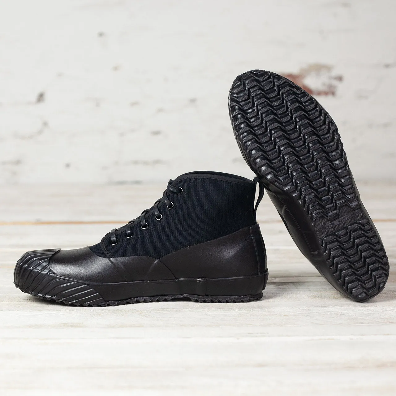 Canvas Sneaker "All Weather" Schwarz
