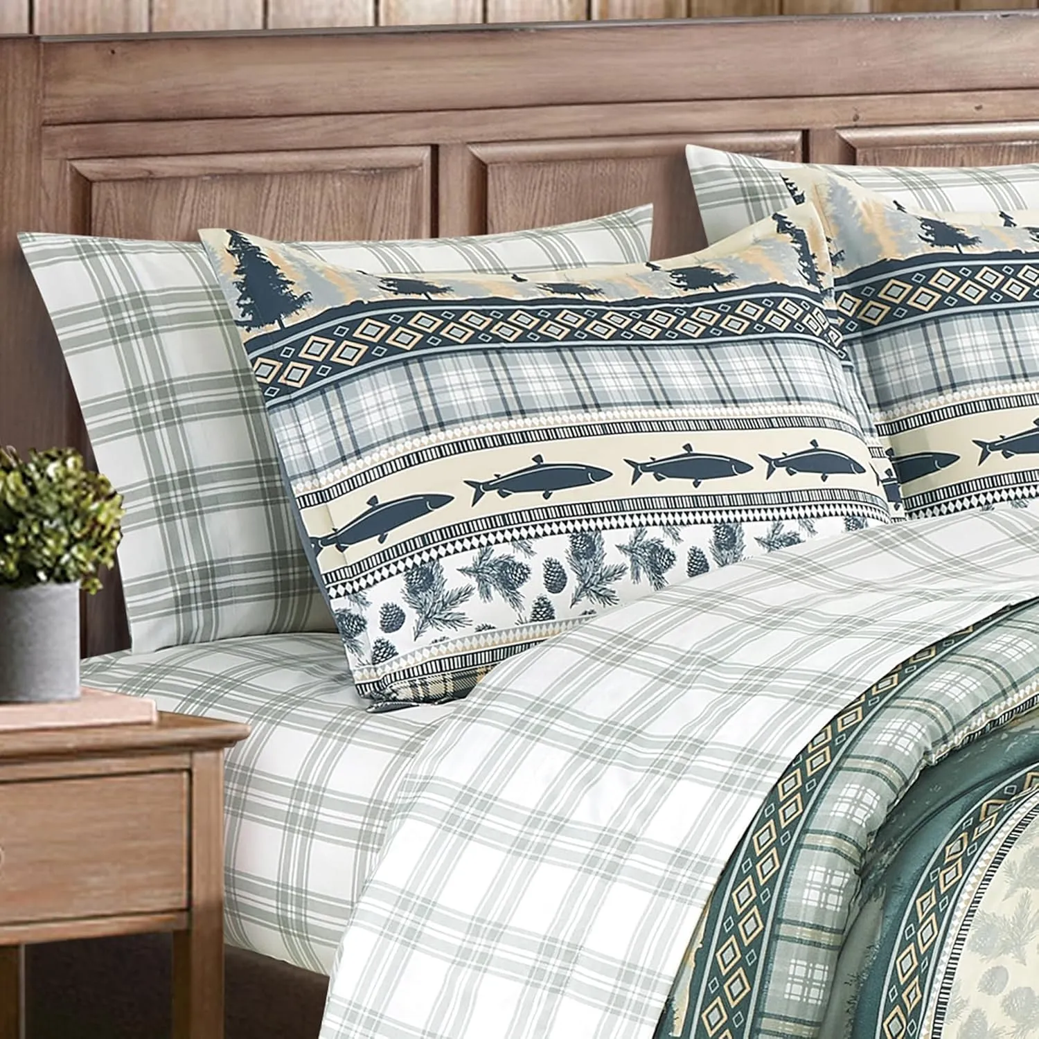 Chezmoi Collection Ridge 7-Piece Northwest Cabin Lodge Bed in a Bag King Comforter Set - Multicolor Pine Tree Fish Deer Printed Microfiber Bedding Set