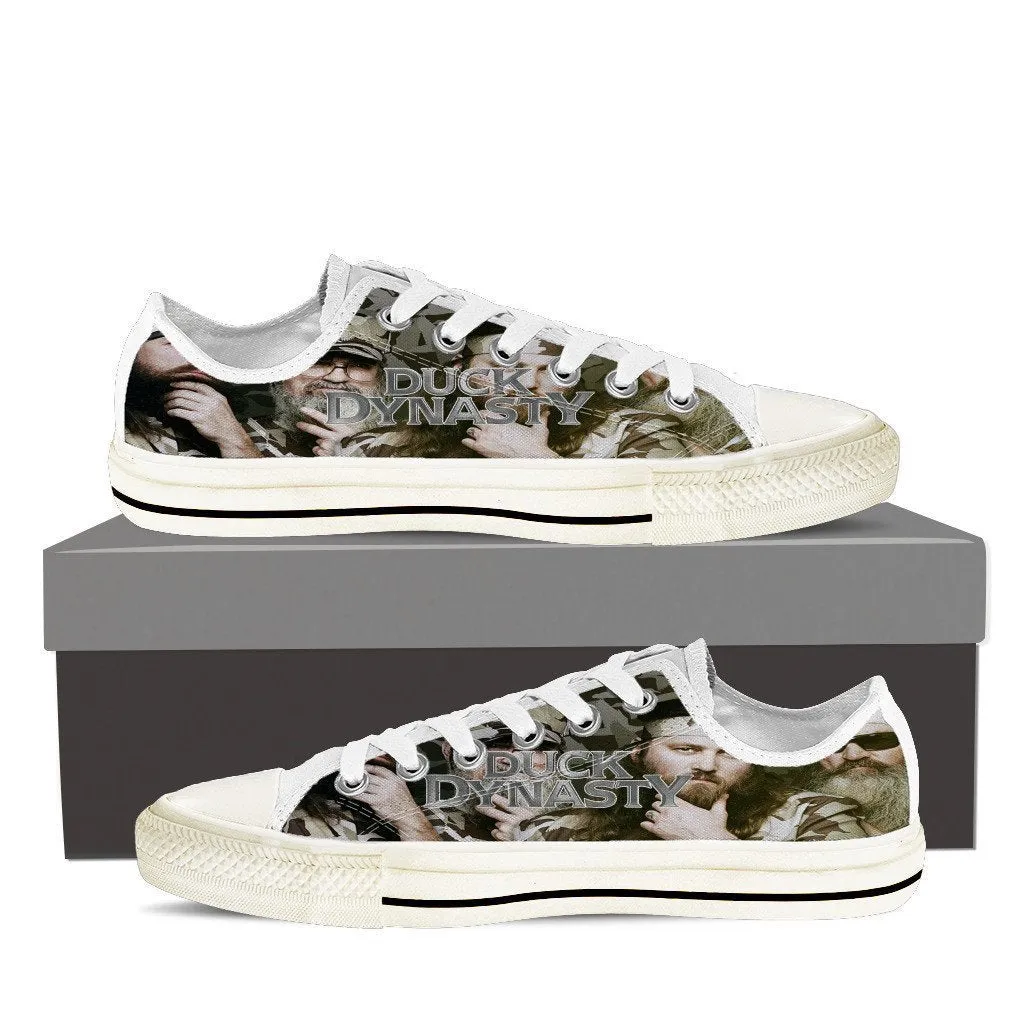duck dynasty ladies low cut sneakers