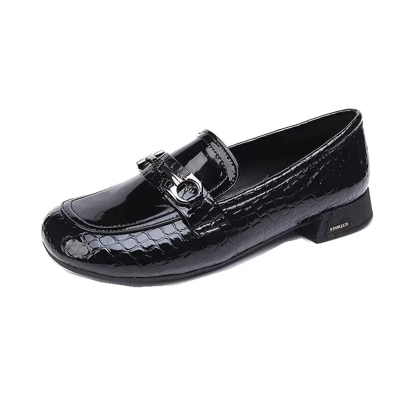 Fashionable Solid Color Slip-On Loafers - Stylish Trendy Platform Shoes with Ultra-Comfortable Breathable Fit and Durable Chunky Heel - Versatile Preppy Style for Everyday Wear