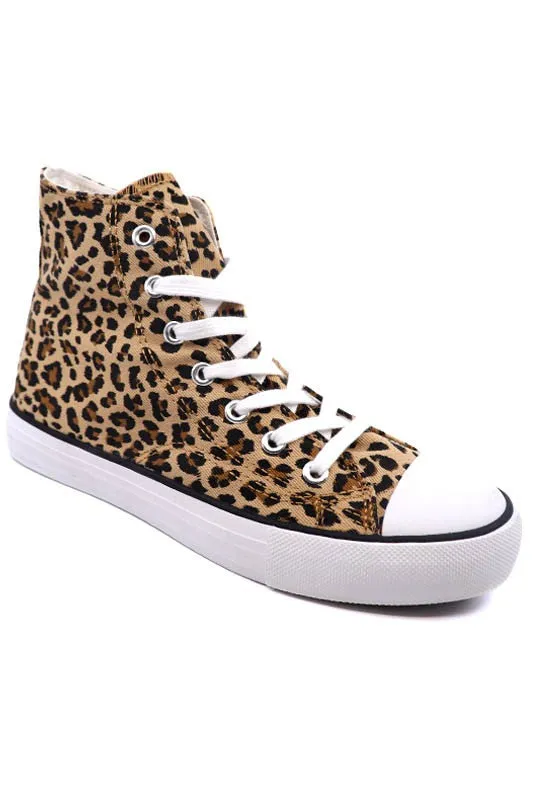 HIGH TOP Canvas Sneaker