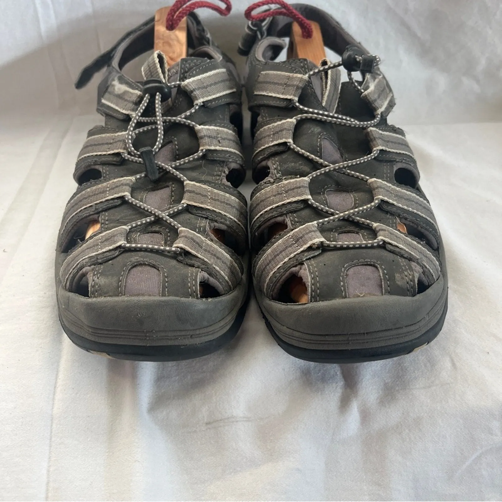 LL Bean Closed Toe Sandal Mens Sz 11 Water Shoe Hiking Durable Outdoor Gorpcore
