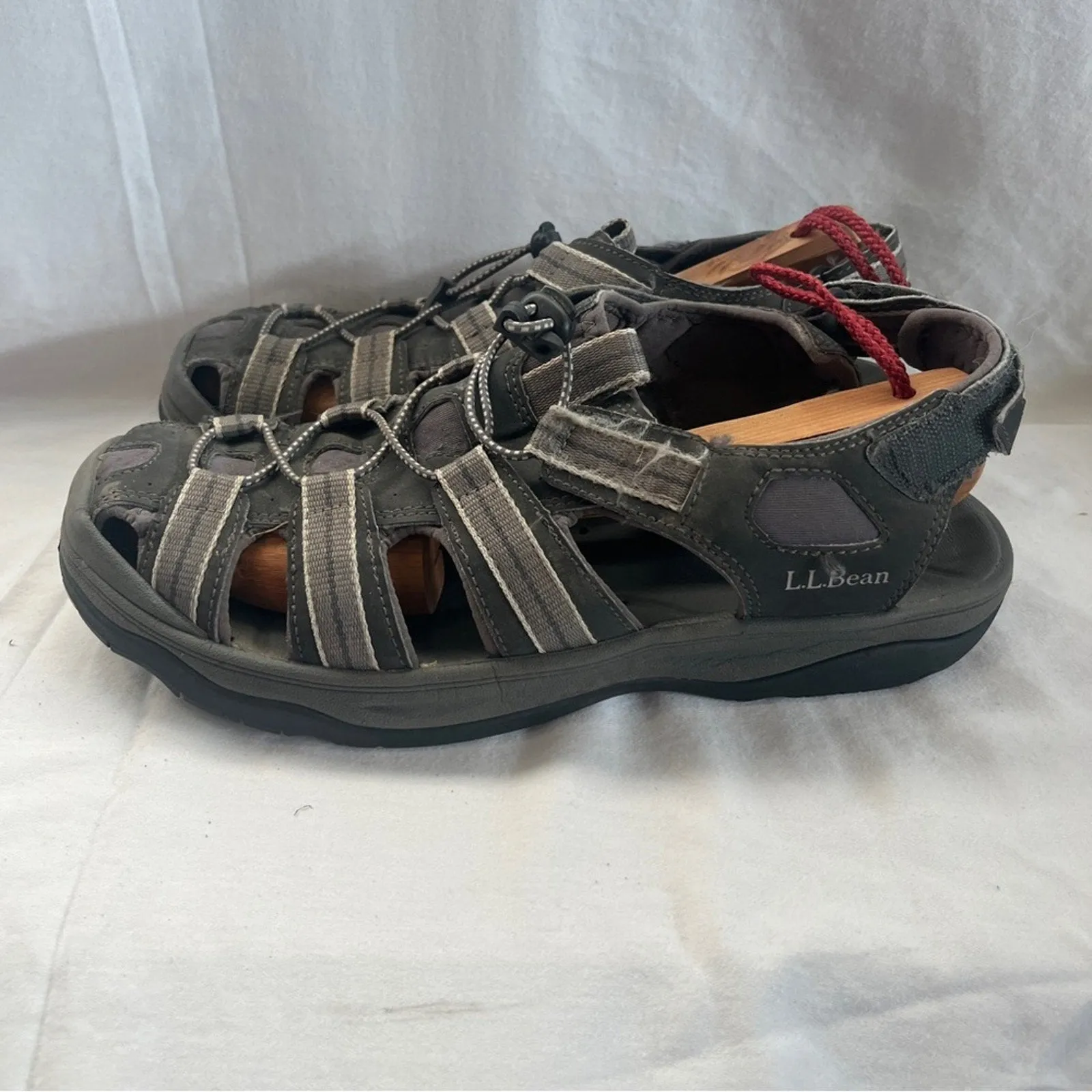 LL Bean Closed Toe Sandal Mens Sz 11 Water Shoe Hiking Durable Outdoor Gorpcore