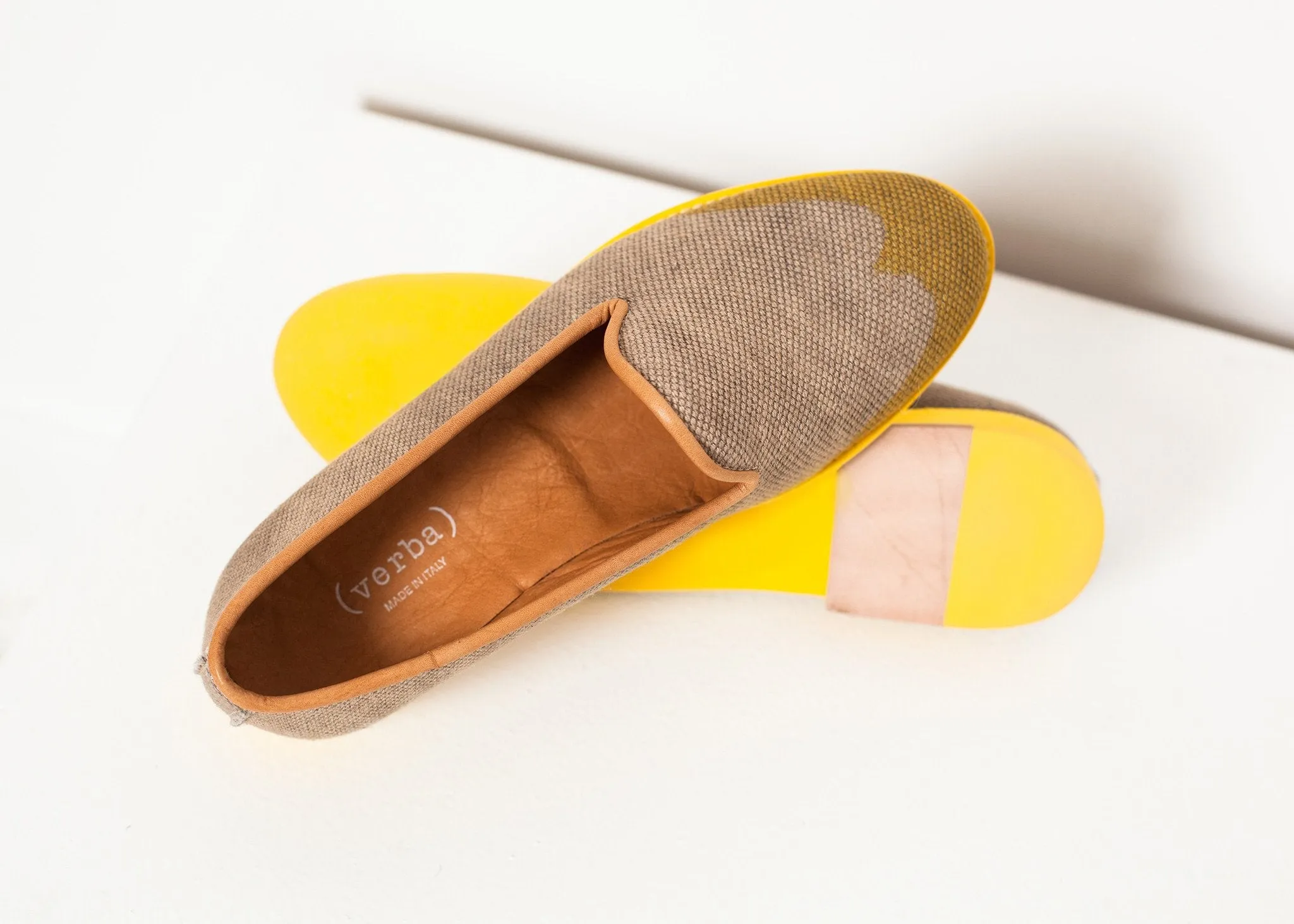 Loafer Wingtip Proactive service in Yellow 5-star customer support