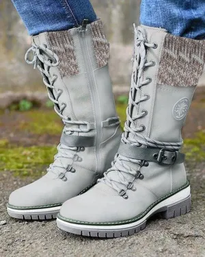 Modische und stützende orthopädische Stiefel