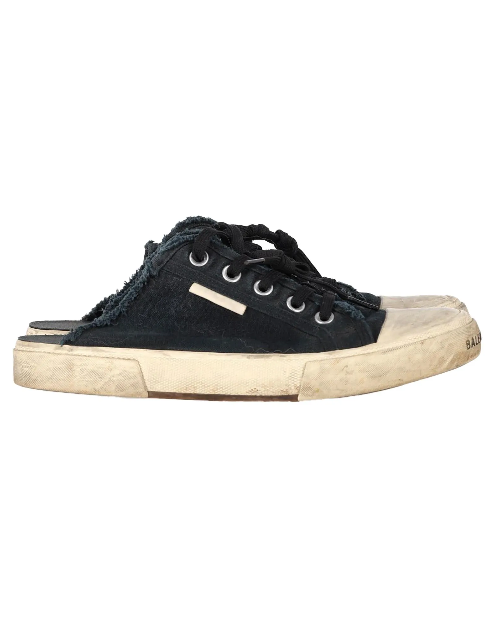 Speed Trainer Low Top Sneakers