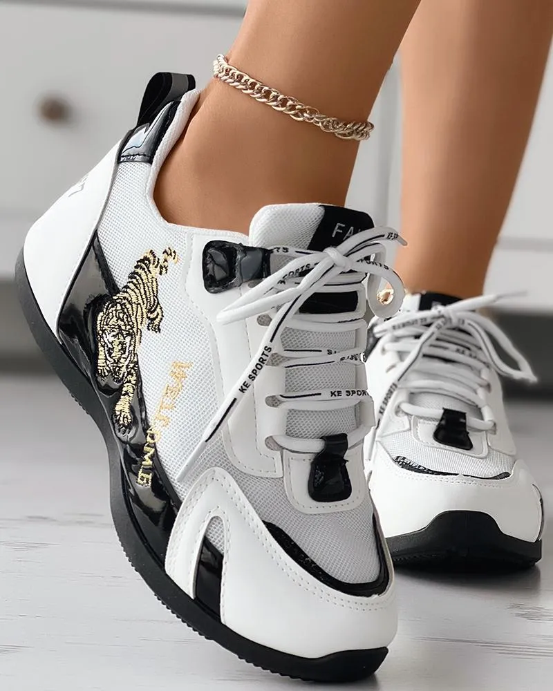 Tiger Embroidery Colorblock Lace up Sneakers
