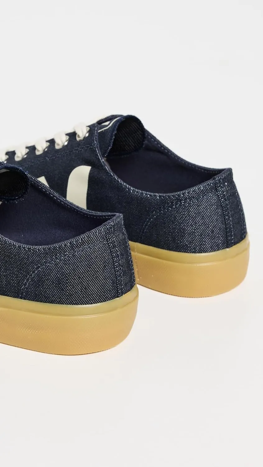 Veja Women's Wata Ii Low Sneaker
