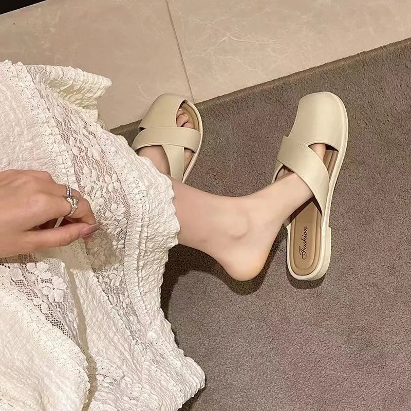 VLOVELAW  Hollowed Toe Box Half Slippers Women's Summer  Korean Style Flat Soft Bottom round Head Loafer Women's Shoes Outdoor Slippers Women's