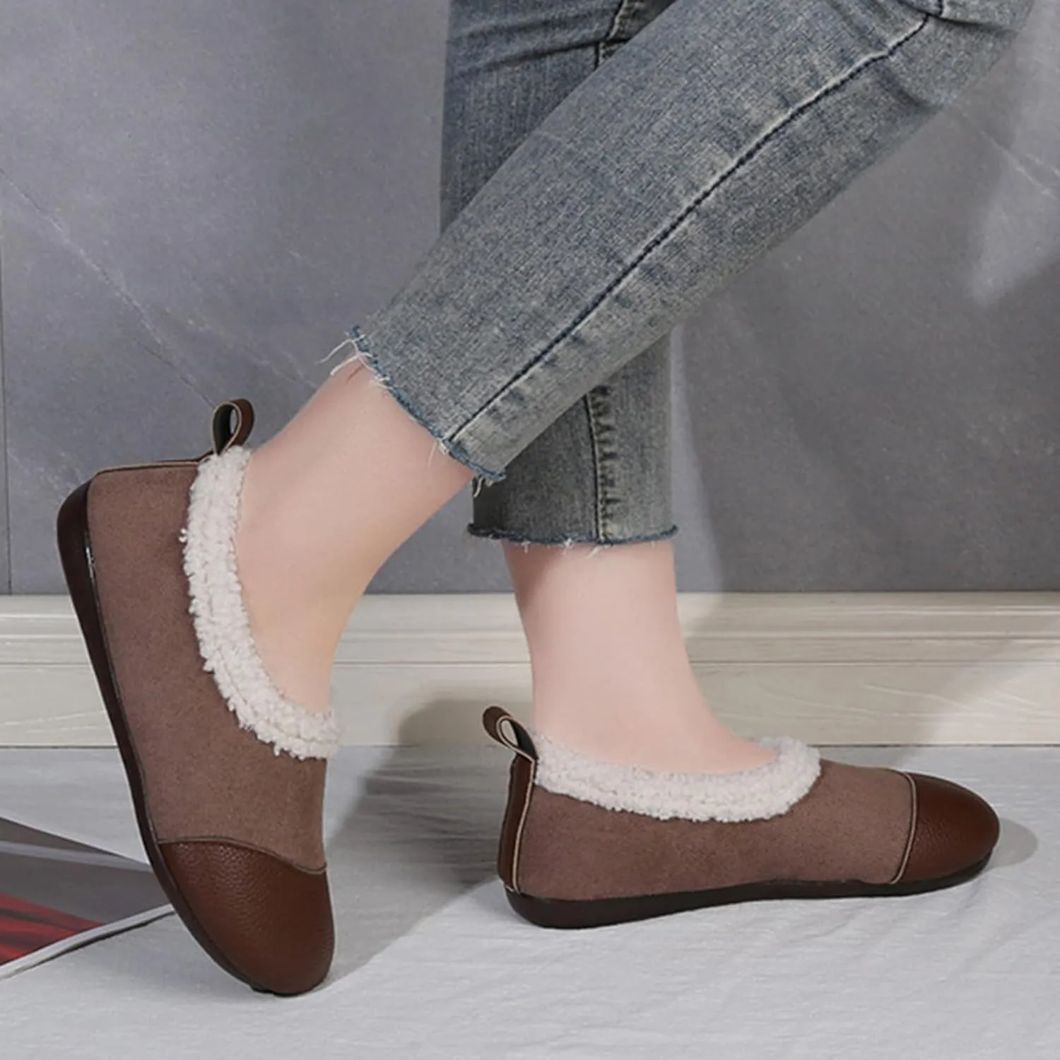 Warm and Luxurious Winter Leather Shoes for Women, Warm Plush Lining with Orthopedic Arch Support, Casual Walking Shoes
